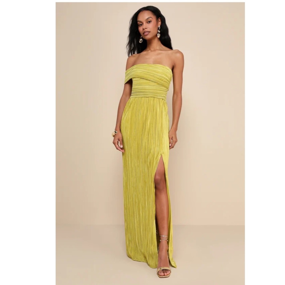 Lulus Poised Performance Chartreuse Plisse One-Shoulder Maxi Dress Size Medium